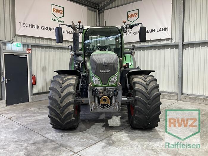 Fendt 700 Vario S4 Tractoren