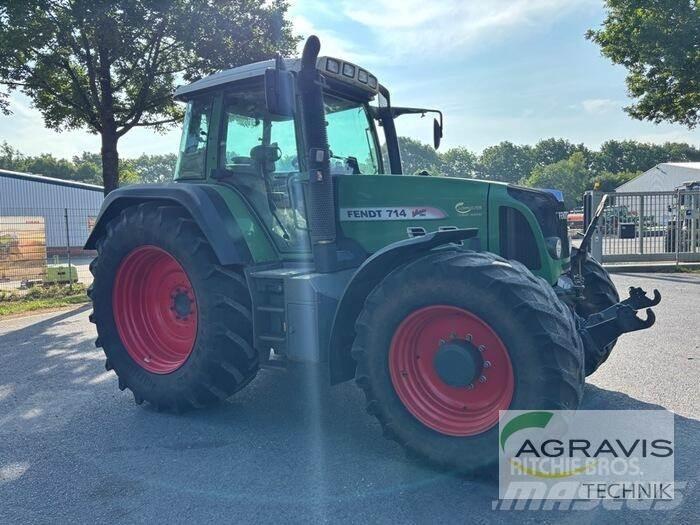Fendt 714 VARIO Tractoren