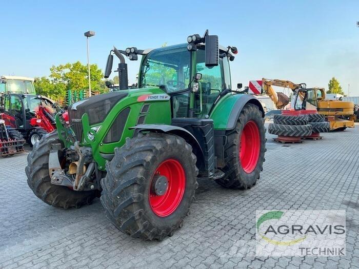 Fendt 718 VARIO S4 Tractoren