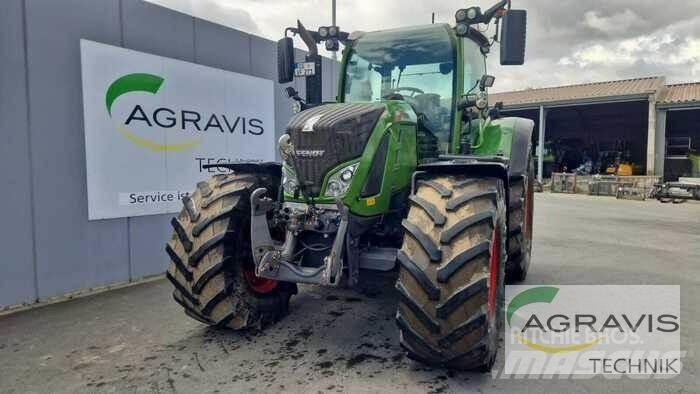 Fendt 724 VARIO S4 Tractoren