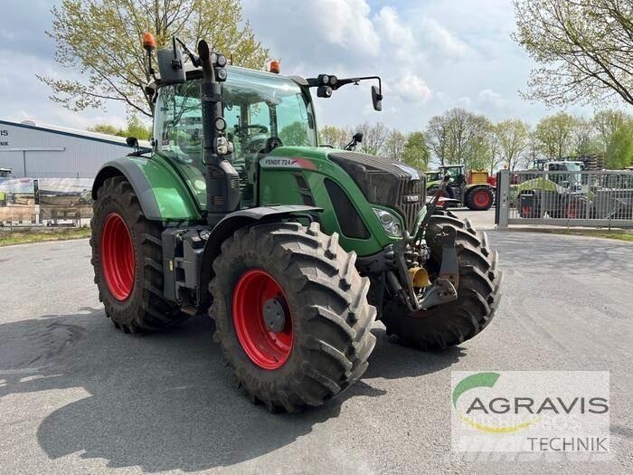 Fendt 724 VARIO S4 Tractoren