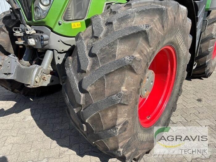 Fendt 724 VARIO S4 Tractoren