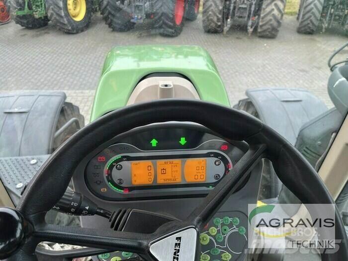 Fendt 724 VARIO S4 Tractoren