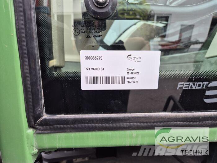 Fendt 724 VARIO S4 Tractoren