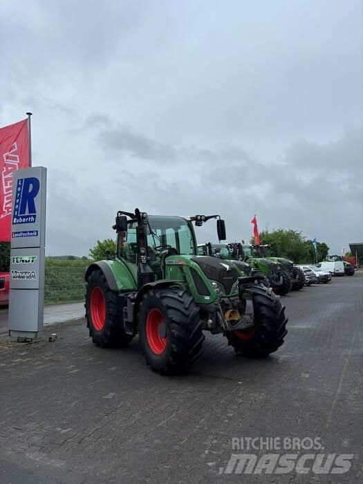 Fendt 724 VARIO SCR Tractoren