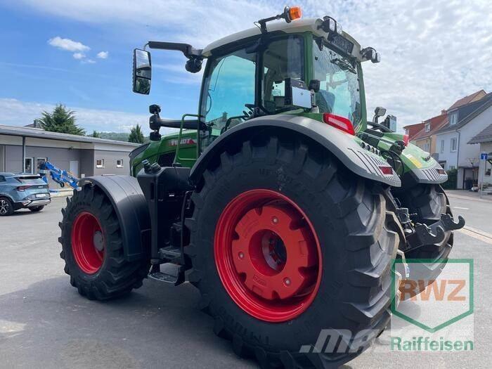 Fendt 728 Vario Gen7 Tractoren