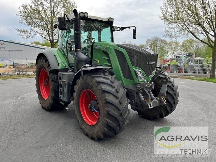 Fendt 824 VARIO S4 Tractoren