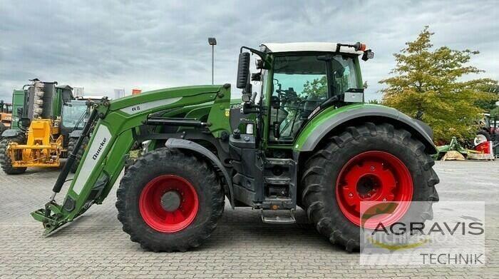 Fendt 824 VARIO S4 Tractoren