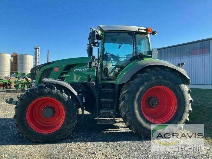 Fendt 824 VARIO SCR Tractoren