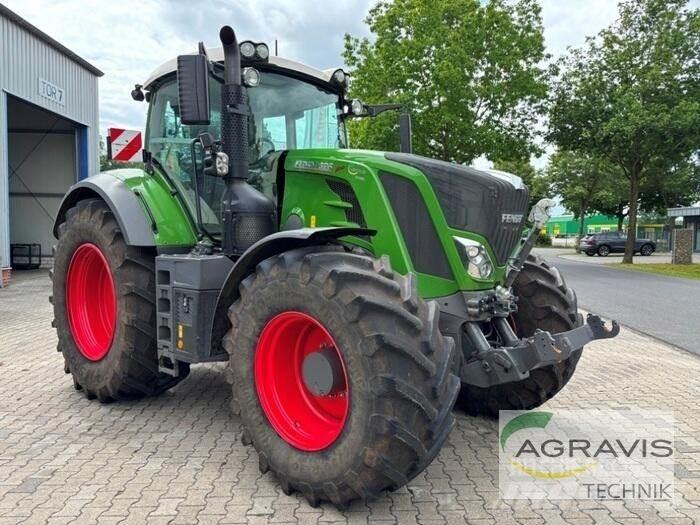 Fendt 826 VARIO S4 Tractoren