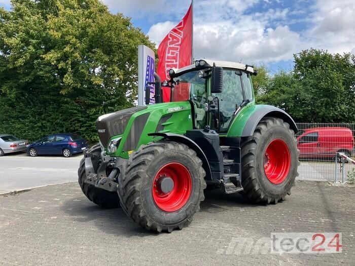 Fendt 826 VARIO S4 Tractoren