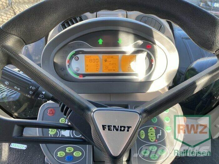 Fendt 828 Vario S4 Tractoren