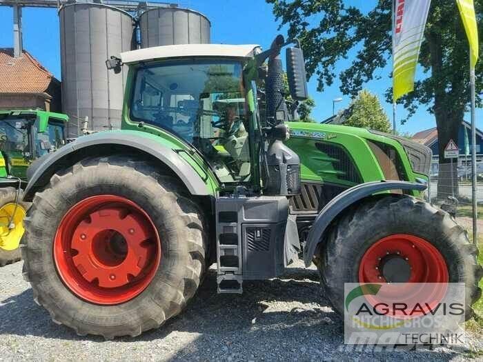 Fendt 828 VARIO S4 Tractoren