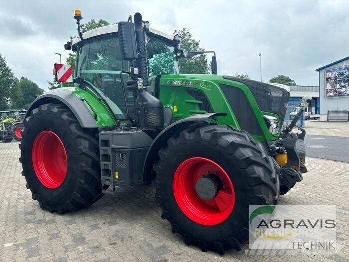 Fendt 828 VARIO S4 Tractoren