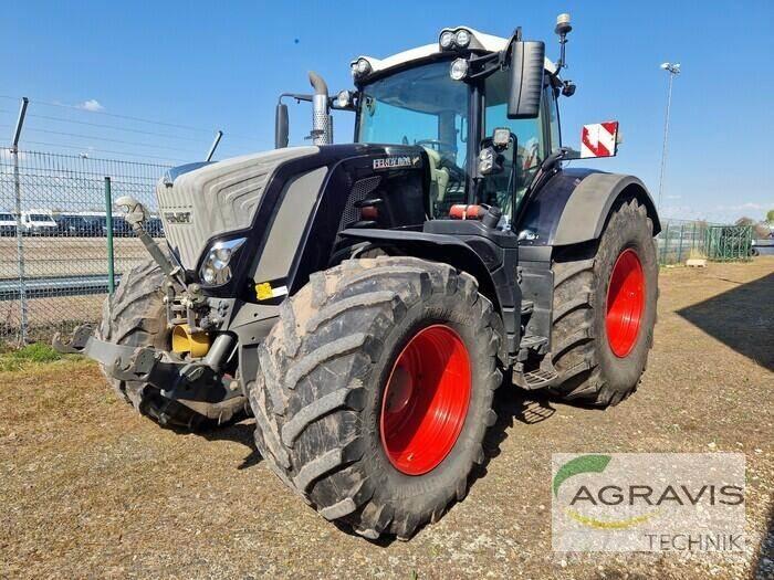 Fendt 828 VARIO S4 Tractoren