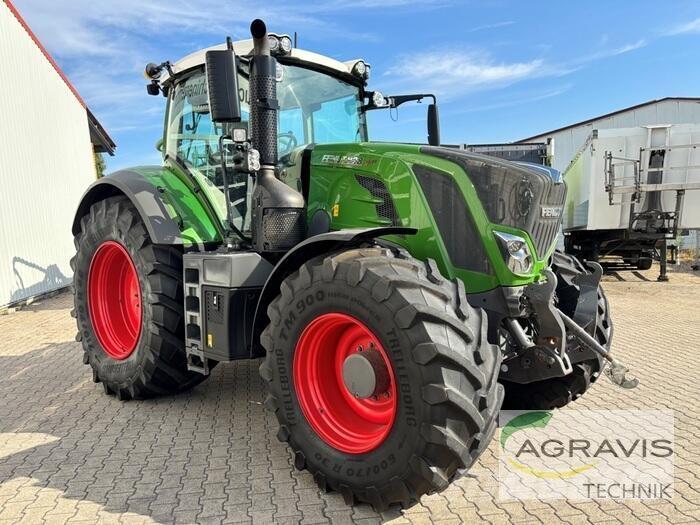 Fendt 828 VARIO S4 Tractoren
