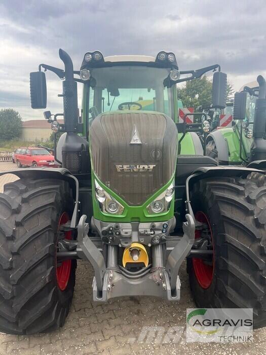 Fendt 828 VARIO S4 Tractoren