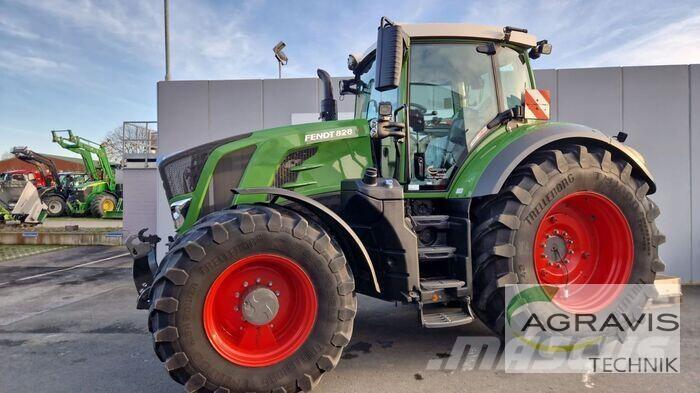 Fendt 828 VARIO S4 Tractoren