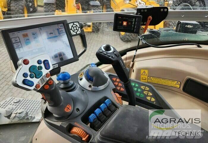 Fendt 828 VARIO SCR Tractoren