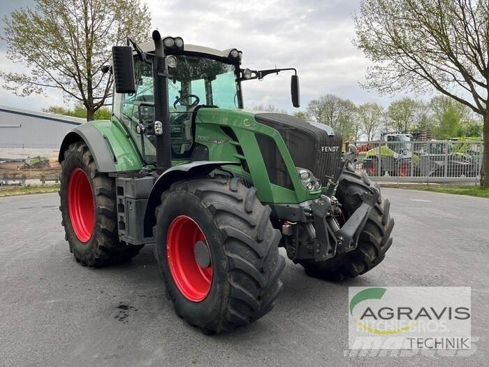 Fendt 828 VARIO SCR Tractoren
