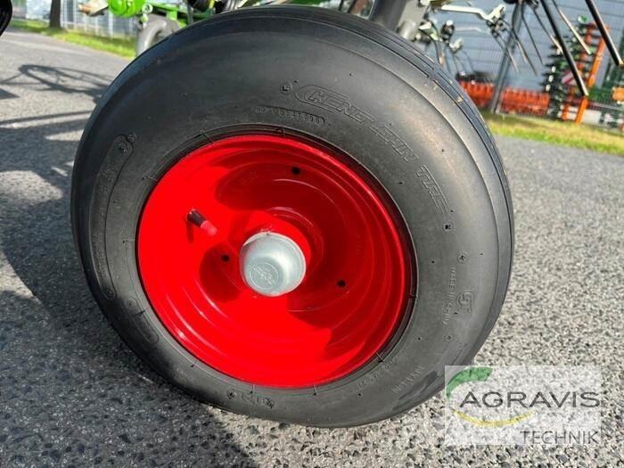 Fendt TWISTER 5204 DN Schudders