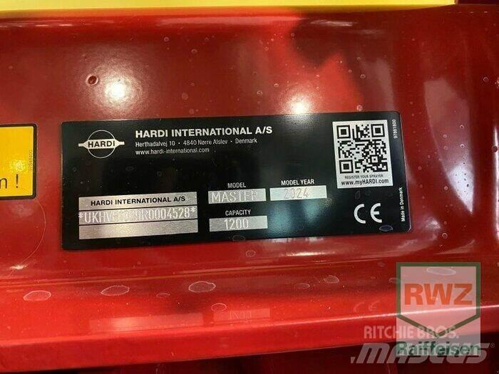 Hardi MASTER PRO 1200 Getrokken spuitmachines