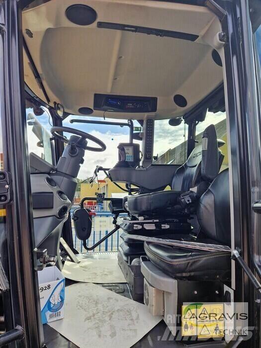 JCB FASTRAC 4220 Tractoren