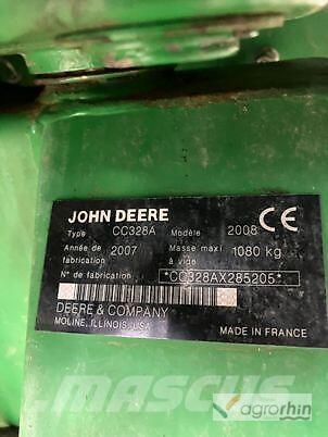 John Deere 328 A Maaiers