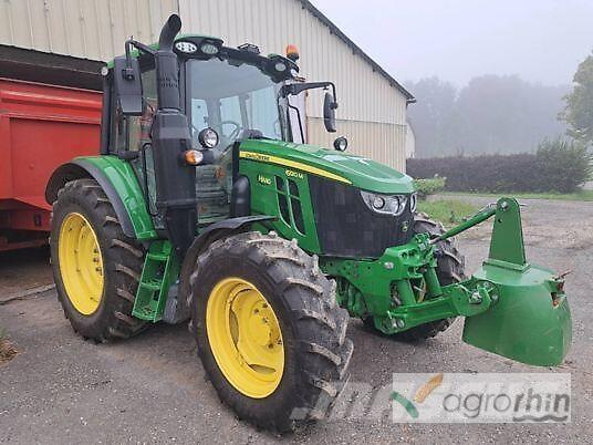 John Deere 6120M Tractoren