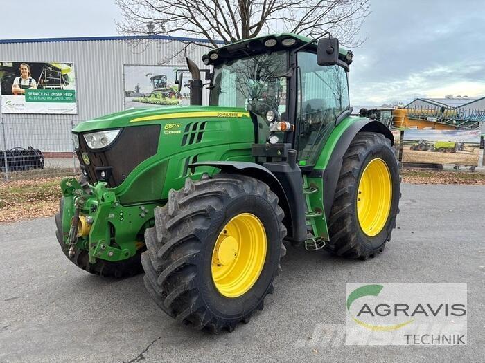 John Deere 6150 R Tractoren