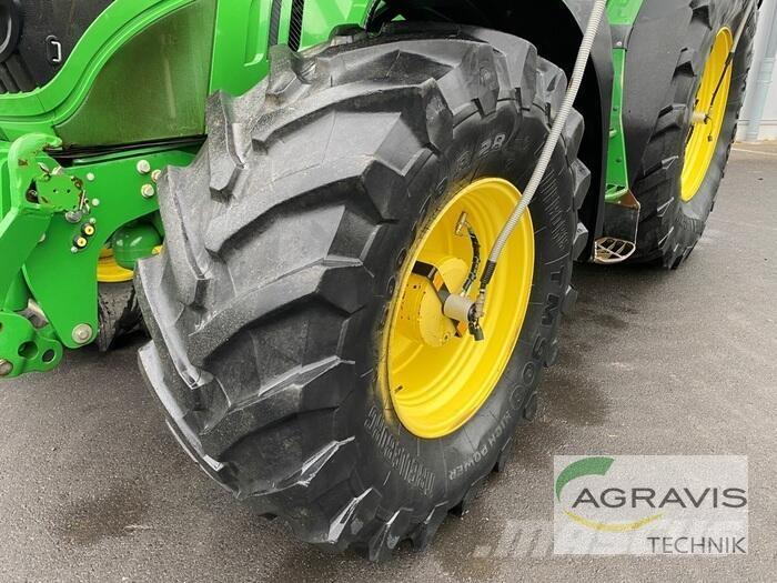 John Deere 6170 R Tractoren