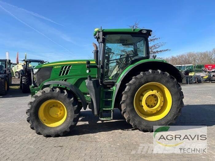 John Deere 6210 R Tractoren