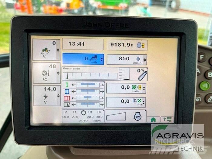 John Deere 6210 R Tractoren