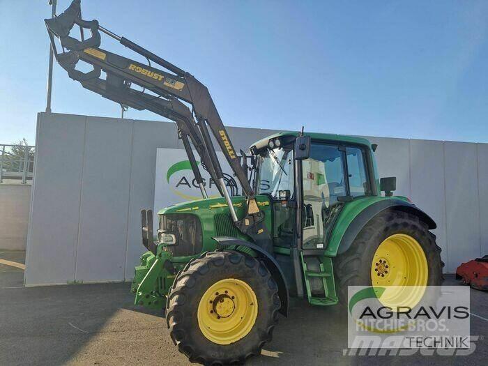John Deere 6220 A Tractoren