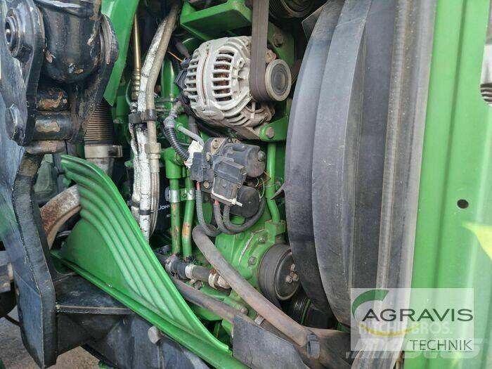 John Deere 6220 A Tractoren