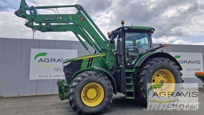 John Deere 7270 R Tractoren