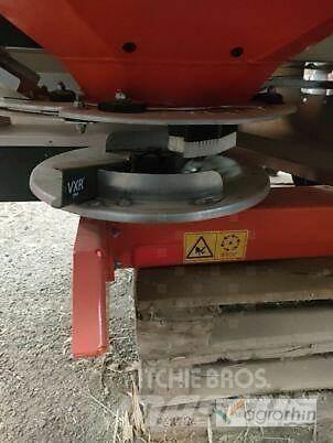 Kuhn Axis 20.2 M-EMC-W Kunstmeststrooiers
