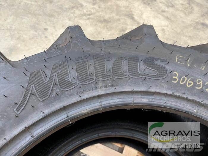 Mitas 320/70 R24 Banden, wielen en velgen