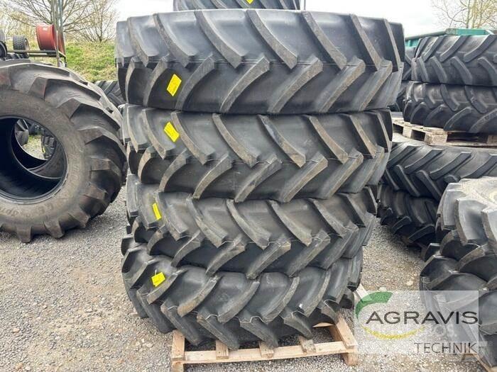 Mitas 480/80R42 Banden, wielen en velgen