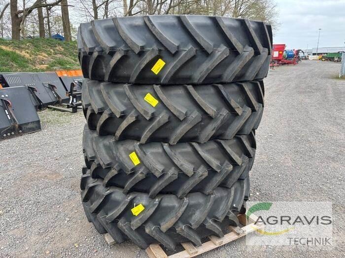 Mitas 480/80R42 Banden, wielen en velgen