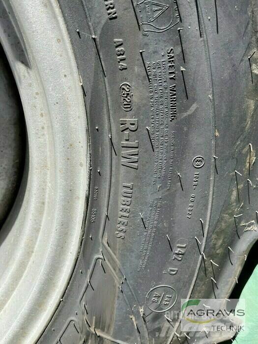 Mitas KR 540/65R28 Banden, wielen en velgen