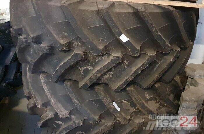 Trelleborg TM 800 Banden, wielen en velgen