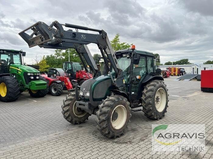 Valtra A 83 H Tractoren