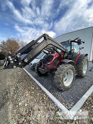 Valtra A115H4 Tractoren