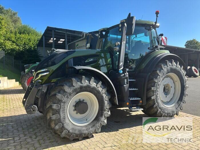 Valtra Q 285 1A9 Tractoren