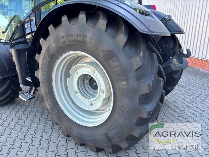 Valtra T 235 D Tractoren