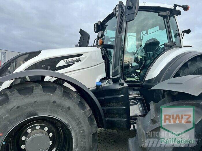 Valtra T215 Direct Tractoren
