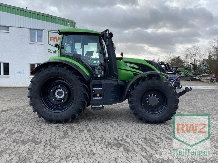 Valtra T235V Tractoren