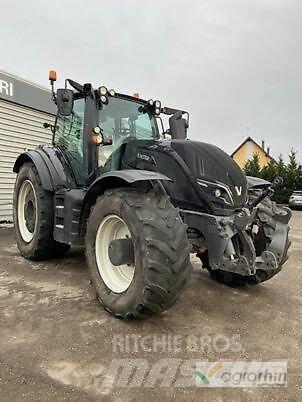 Valtra T254V Tractoren
