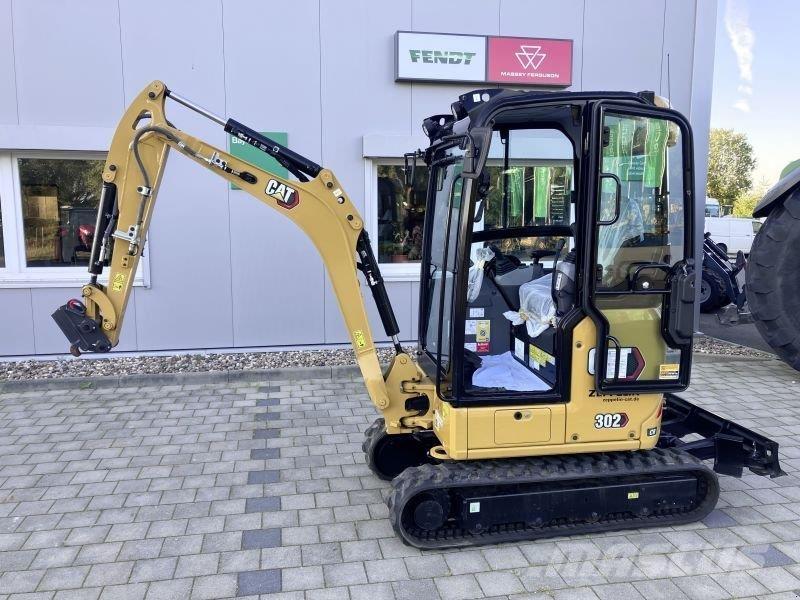 CAT 302CR-05A Wielgraafmachines